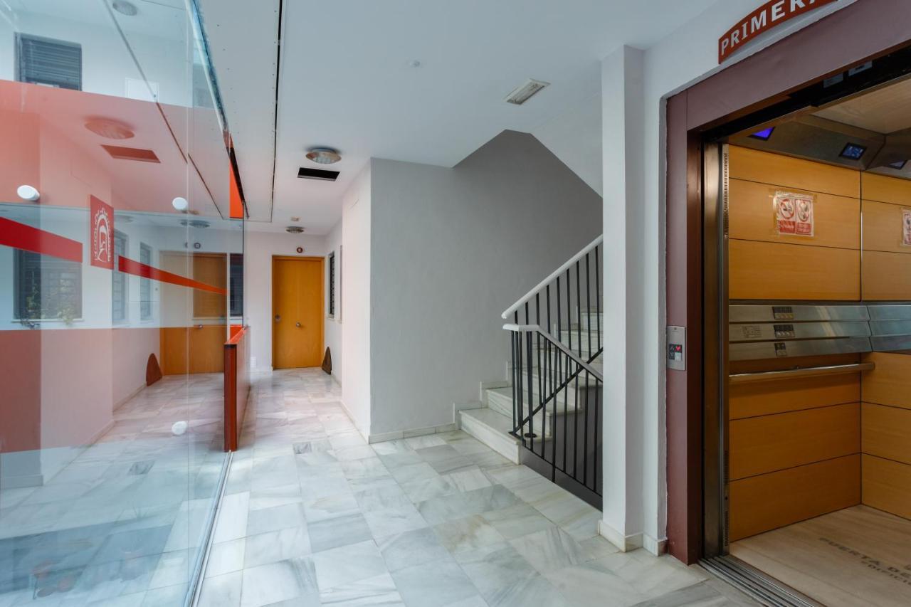 Puerta San Felix Free Parking By Cadiz4Rentals 외부 사진