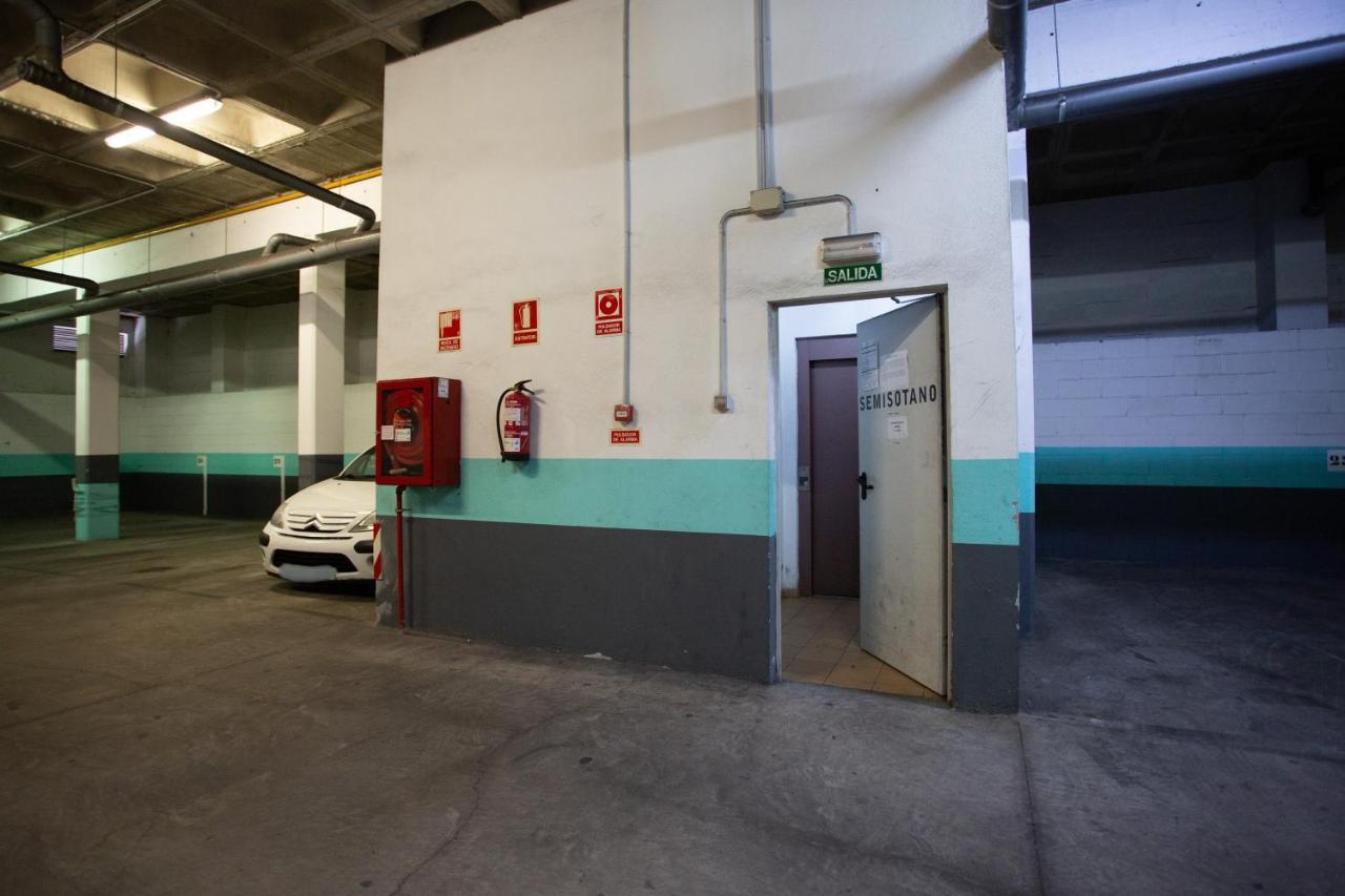 Puerta San Felix Free Parking By Cadiz4Rentals 외부 사진